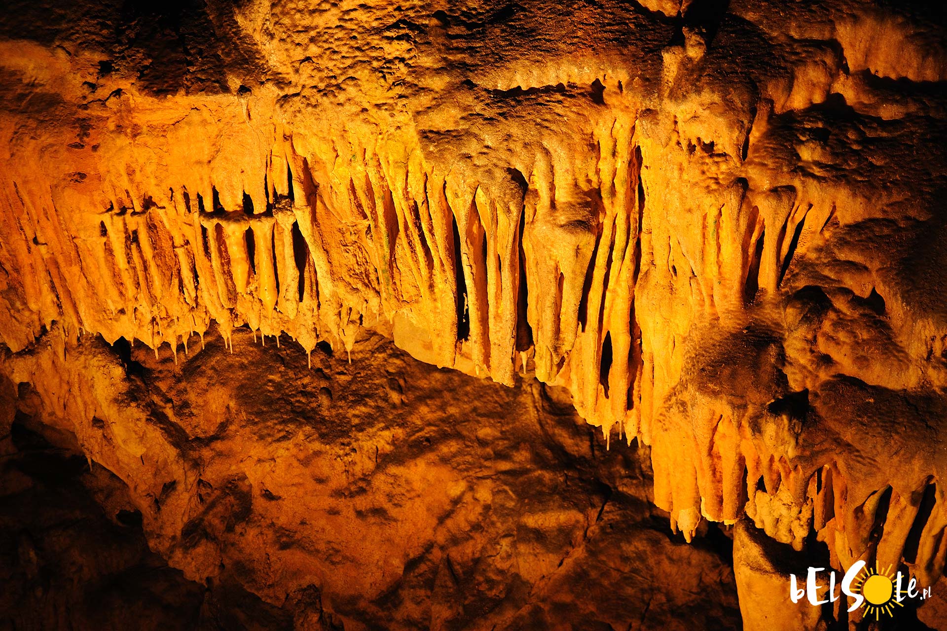 Jaskinia na KRK