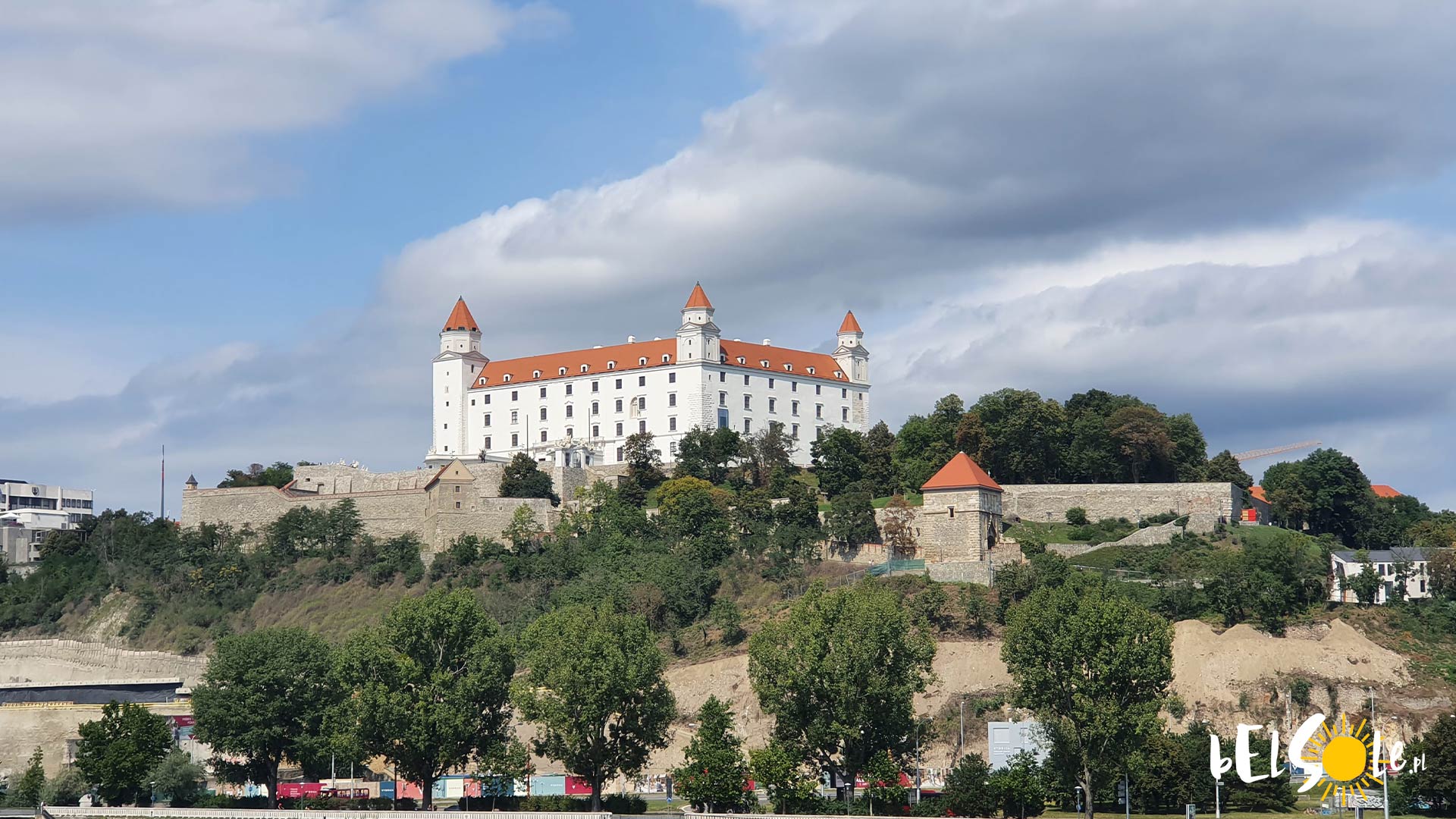ile kosztuje bilet na zamek w Bratysławie